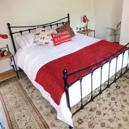 Rent this 3 bed duplex on Alton in ST10 4AF, United Kingdom