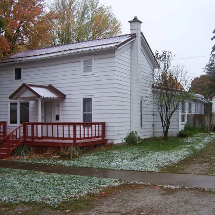 Buy this 2 bed house on 209 North Elm Street in Albion, Noble County