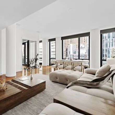 Image 2 - 101 Warren Street, New York, NY 10007, USA - Condo for sale