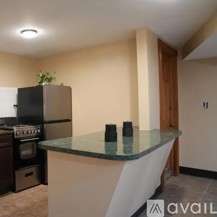 Image 3 - 6115 N Meade Ave, Unit Basement - Apartment for rent