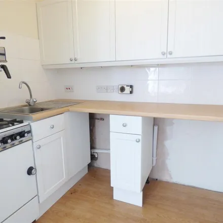 Rent this 1 bed apartment on South Terrace in Littlehampton, BN17 5PS
