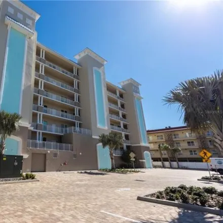 Buy this 3 bed condo on 125 Island Way # 402 in Clearwater, Florida