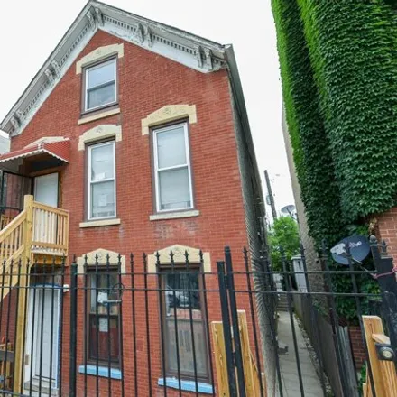 Image 1 - 1624 West Beach Avenue, Chicago, IL 60622, USA - House for rent