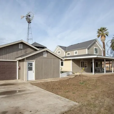 Buy this 5 bed house on 999 East Laurel Avenue in Porterville, CA 93257