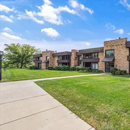 Buy this 2 bed house on 1415 Sterling Avenue in Palatine, IL 60067