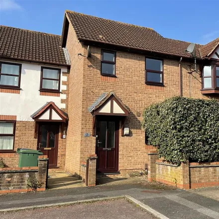 Rent this 2 bed townhouse on 15 Chardstock Close in Exeter, EX1 3UP