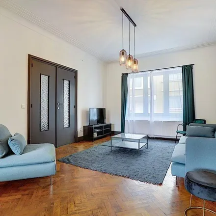 Rent this 1 bed apartment on Rue d'Angleterre 5 in 6000 Charleroi, Belgium