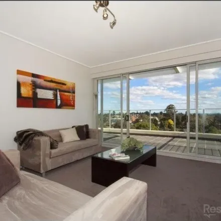 Image 3 - 1 Les Shore Place, Castle Hill NSW 2154, Australia - Apartment for rent