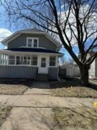 Buy this 3 bed house on 1819 27th Street in Kenosha, WI 53140