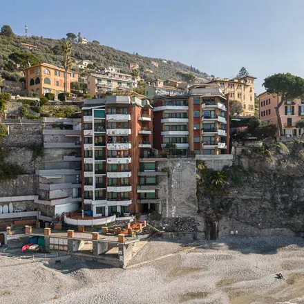 Image 1 - Via alla stazione 1, 16031 Sori Genoa, Italy - Apartment for rent