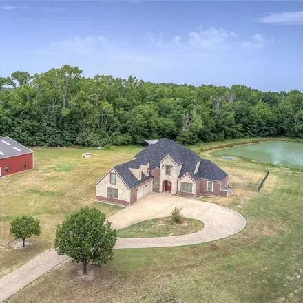Buy this 4 bed house on 5584 State Highway 31 East in Murchison, TX 75778