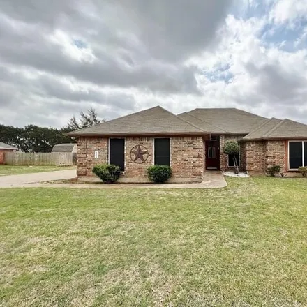 Rent this 3 bed house on 699 Sandstone Lane in Hood County, TX 76048