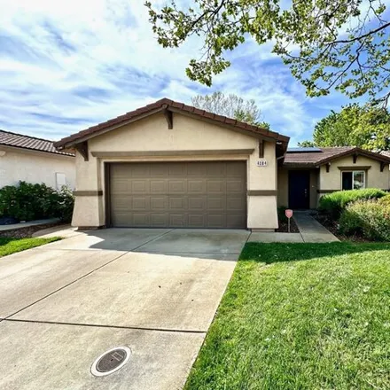 Rent this 3 bed house on 4386 Aubergine Way in Sacramento County, CA 95655