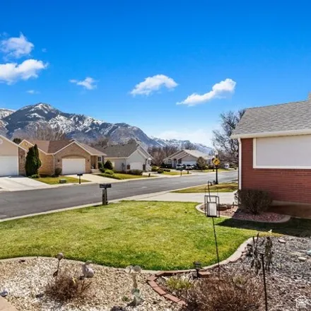 Image 4 - 2449 North 525 East, North Ogden, UT 84414, USA - House for sale