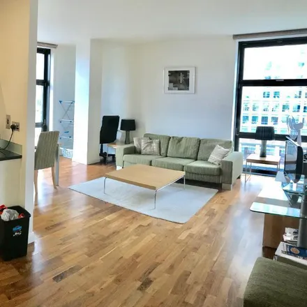 Image 2 - Discovery Dock Apartments East, 3 South Quay Square, Canary Wharf, London, E14 9RU, United Kingdom - Apartment for rent