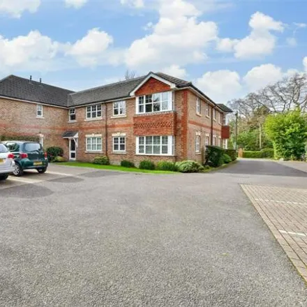 Buy this 2 bed apartment on Thyme House in Tinsley Lane, Three Bridges