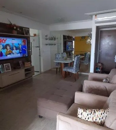 Rent this 2 bed apartment on Rua dos Bandeirantes in Matatu, Salvador - BA