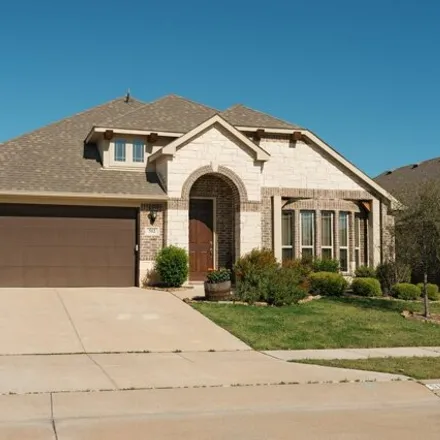 Buy this 4 bed house on 576 Lakeview Drive in Alvarado, TX 76009