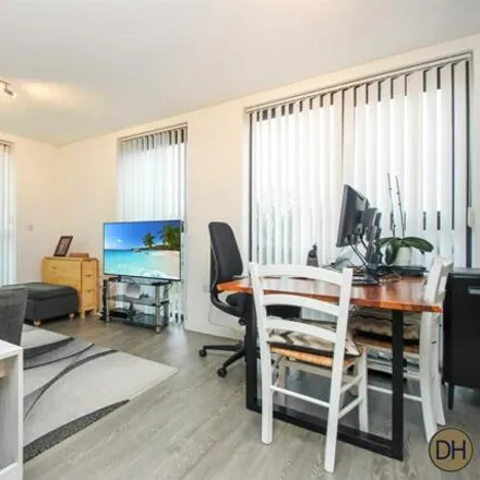 Image 3 - Writtle Road, Chelmsford, CM2 0BL, United Kingdom - Apartment for sale