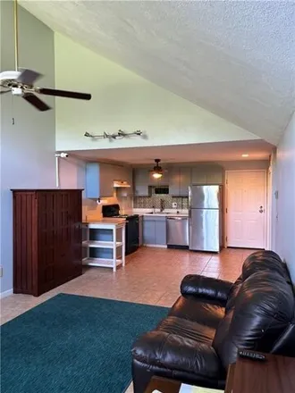 Image 3 - 201 Woodlawn Ave Apt 310, North Providence, Rhode Island, 02904 - Condo for sale