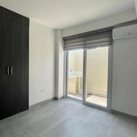 Rent this 2 bed apartment on Riocentro Los ceibos in Elio Estévez, 090604