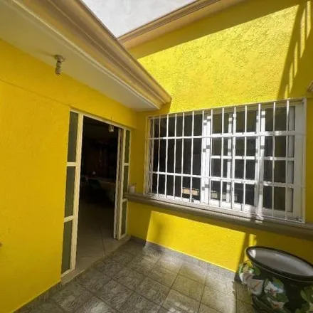 Buy this 4 bed house on Calle Independencia in Villa del Carbón, MEX