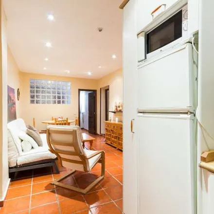 Rent this 2 bed apartment on Madrid in Gatuperio, Bajos de Argüelles