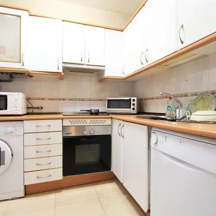 Rent this 3 bed apartment on Calle de Finlandia in 4, 28942 Fuenlabrada