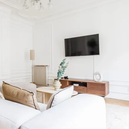 Rent this 3 bed apartment on 10 Rue Sédillot in 75007 Paris, France