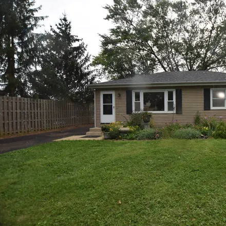Buy this 3 bed house on 628 North Webster Street in Naperville, IL 60563