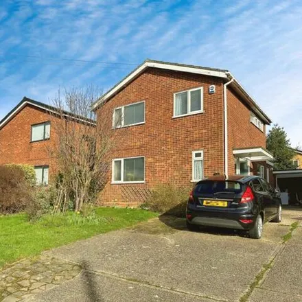 Buy this 3 bed house on Chignal Road in Chelmsford, CM1 2JA