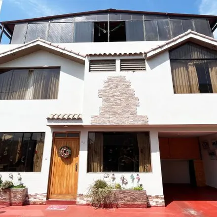 Image 2 - Institución Educativa 40161 Monseñor Jose L.del Carpio, Avenida Colón, Ciudad Satélite, Paucarpata 04008, Peru - House for sale