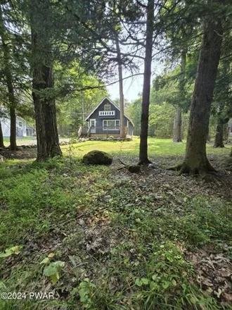 Image 2 - 300 Delaware Trl, Pocono Lake, Pennsylvania, 18347 - House for sale