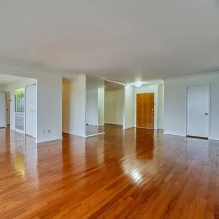 Image 4 - Regency of McLean, 1800 Old Meadow Road, Fairfax County, VA 22102, USA - Condo for sale