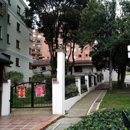 Rent this 4 bed apartment on Calle 128A in Suba, 111121 Bogota