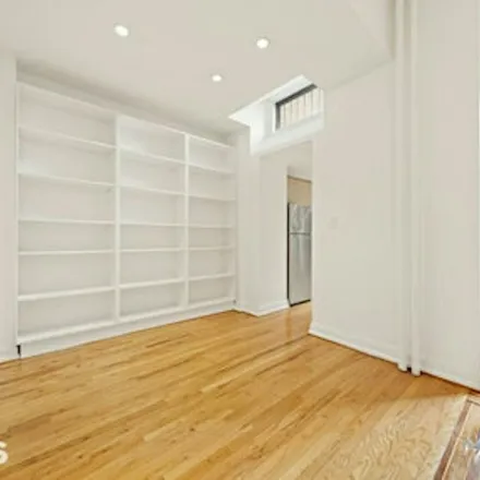 Image 9 - 109 East 38th Street, New York, NY 10016, USA - Townhouse for rent