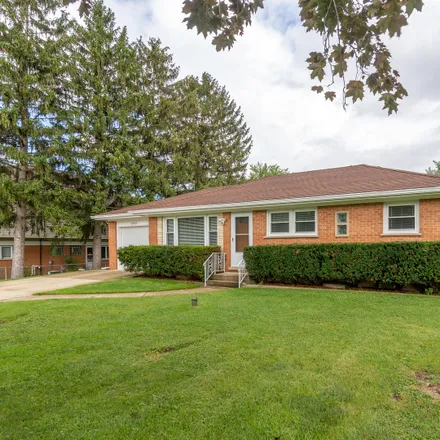 Image 2 - 3304 North Betty Drive, Arlington Heights, IL 60004, USA - House for sale