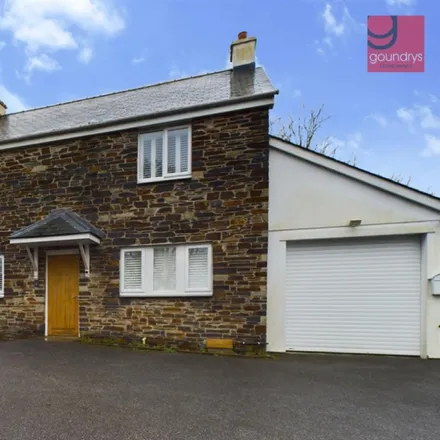 Rent this 4 bed townhouse on unnamed road in Newbridge, TR3 6FS