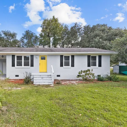 Buy this 3 bed house on 110 Willow Street in Steep Pines Fork, Beaufort