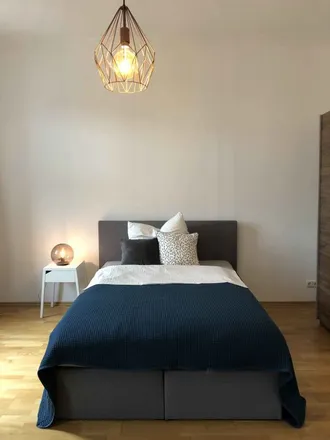 Rent this 3 bed room on Petterweilstraße 31 in 60385 Frankfurt, Germany