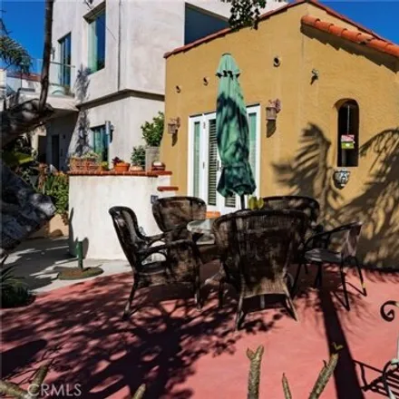 Buy this 2 bed house on 62 Santa Ana Avenue in Long Beach, CA 90803