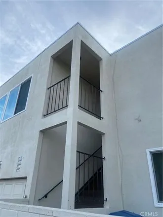 Image 4 - 323 West 11th Street, Los Angeles, CA 90731, USA - House for sale