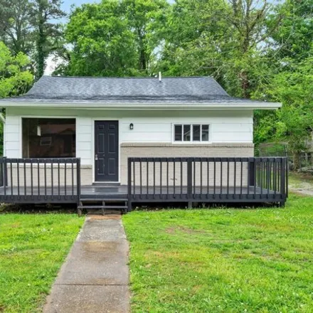 Buy this 4 bed house on 614 Belle Vista Ave in Chattanooga, Tennessee
