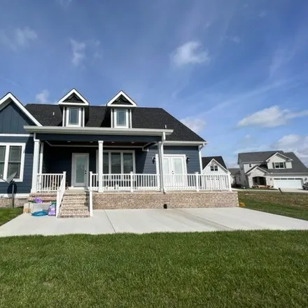Buy this 3 bed house on Driftwood Court in Winchester, TN 37398