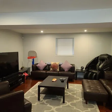 Rent this 4 bed apartment on 3 Hastings Close in Mount Hope, Village of Hastings-on-Hudson