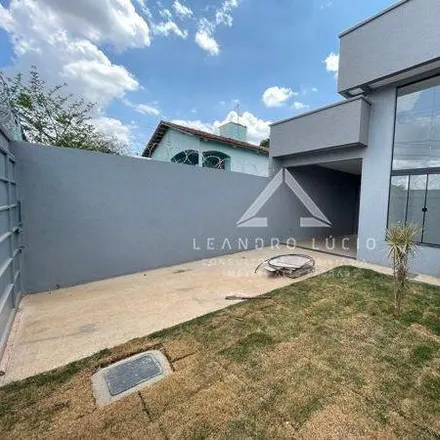 Buy this 3 bed house on Rua Anápolis in Jardim Helvécia Complemento, Aparecida de Goiânia - GO