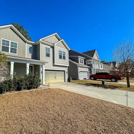 Rent this 5 bed house on 3886 Blue Moon Lane in Academy Estates, Beaufort County