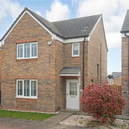 Buy this 3 bed house on unnamed road in Darnley Mains, Glasgow