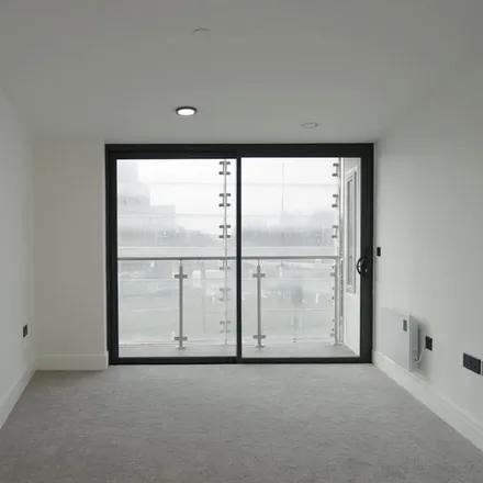 Image 7 - Velocity Tower, 10 Saint Mary's Square, Sheffield, S1 4LS, United Kingdom - Apartment for rent