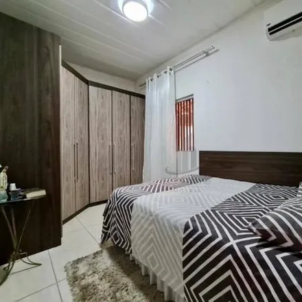 Buy this 2 bed house on Rua H in Colônia Santo Antônio, Barra Mansa - RJ